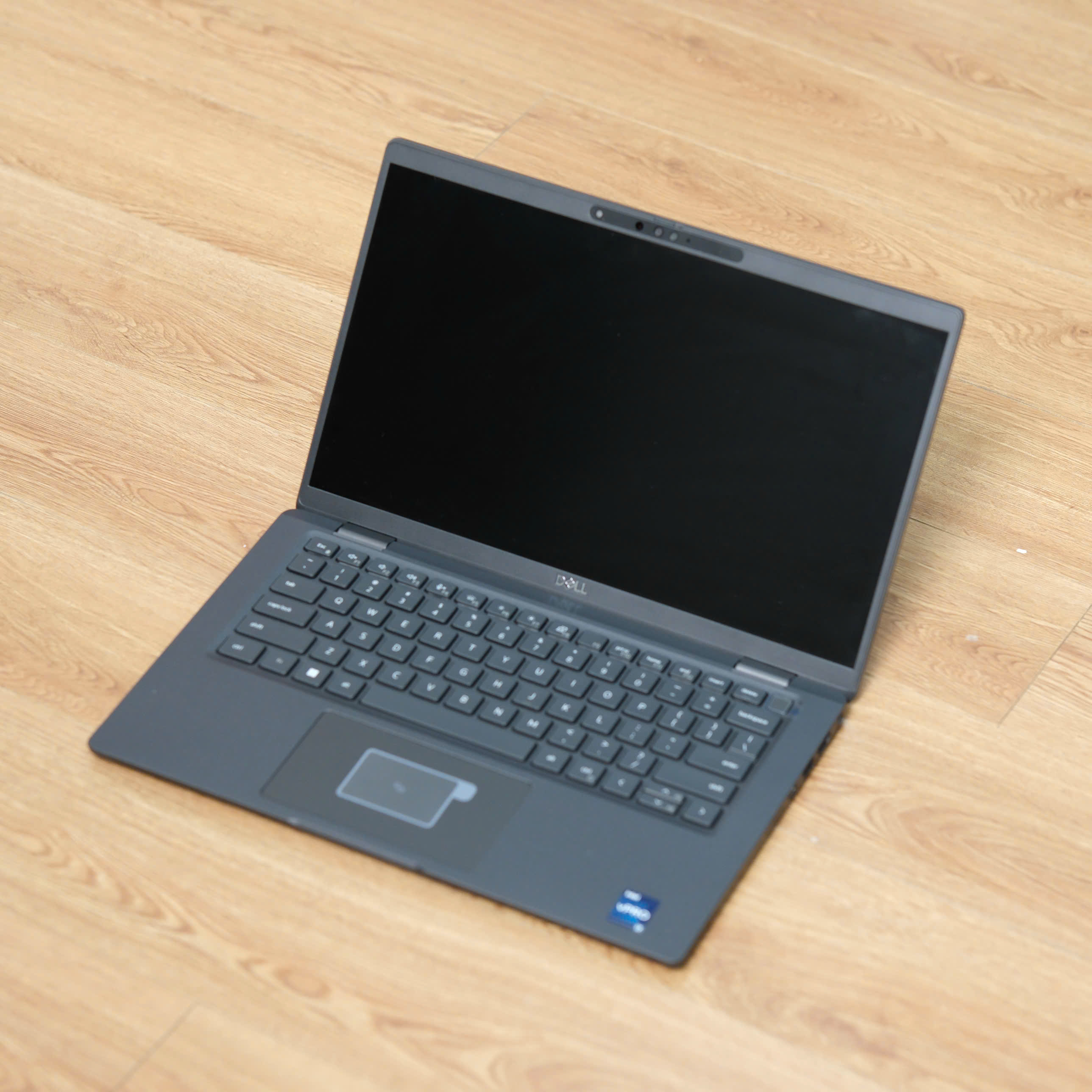 dell1-4.jpg